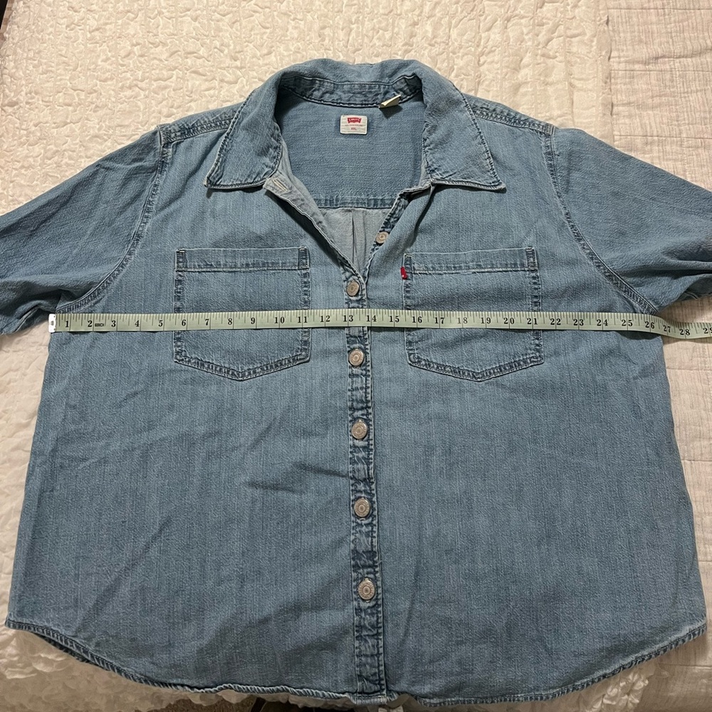 Levi's Light Blue Denim Shirt - Picture 3 of 4